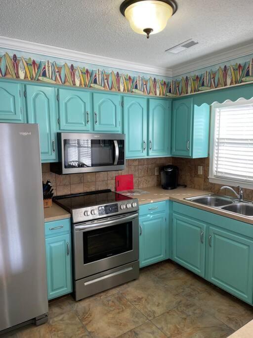 Beach Breeze 3, Pet Friendly, Walking Distance To Atlantic Ocean Free Parking 默特尔比奇 外观 照片