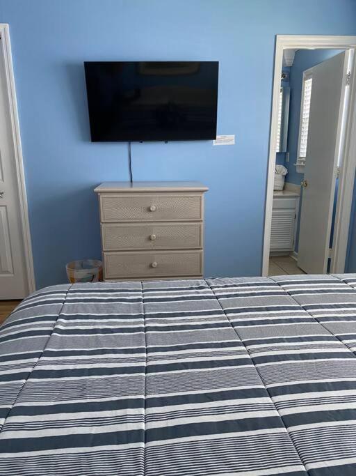 Beach Breeze 3, Pet Friendly, Walking Distance To Atlantic Ocean Free Parking 默特尔比奇 外观 照片