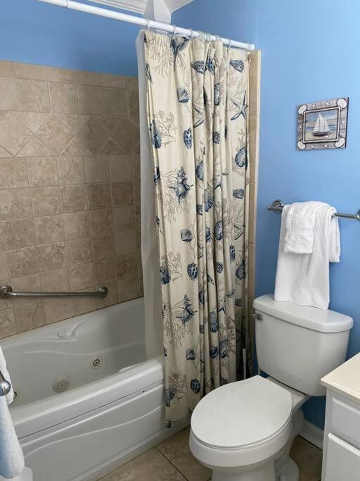 Beach Breeze 3, Pet Friendly, Walking Distance To Atlantic Ocean Free Parking 默特尔比奇 外观 照片
