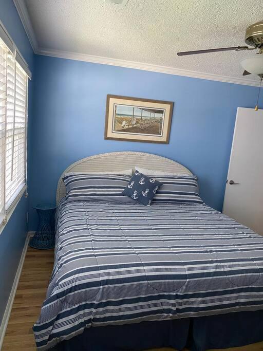 Beach Breeze 3, Pet Friendly, Walking Distance To Atlantic Ocean Free Parking 默特尔比奇 外观 照片